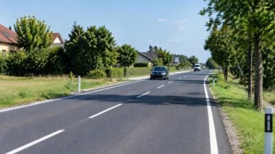 B 60 in Unterwaltersdorf Richtung Weigelsdorf erneuert