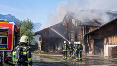 Bauernhofbrand in Karres gelöscht