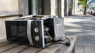 Brandgeruch in der Schullgasse: Defekt an Elektrogerät festgestellt