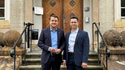 Simon Schneider in Kufstein als Radfelder Bürgermeister angelobt