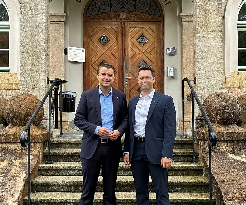 Simon Schneider in Kufstein als Radfelder Bürgermeister angelobt