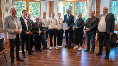 Fabian Linser aus Bichlbach ist Lehrling des Monats September 2026