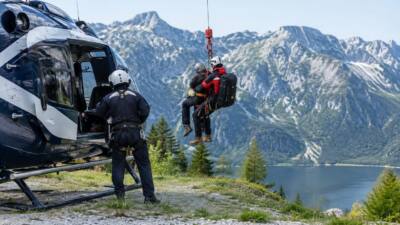 Däumling: Flugpolizei holt zwei Kletterer aus Felswand