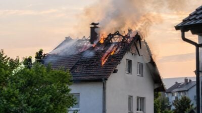 Deckenleuchte wohl Ursache des Brandes in Rum