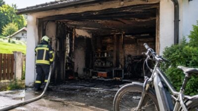 E-Bike-Akku brennt in Garage in Hof bei Straden