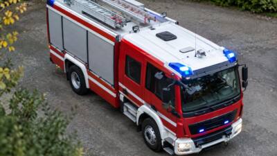 Feuerwehr löscht Kleinbrand auf einem Balkon