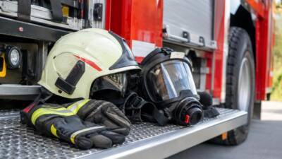 Feuerwehr löscht Pkw-Brand an der Höbersbrunner Kreuzung