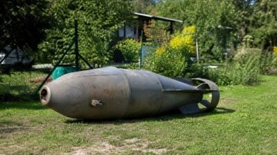 Fliegerbombe in Kleingarten Groß Gedersdorf entschärft