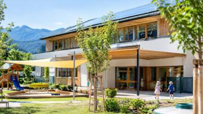 Fresach eröffnet erweiterten Kindergarten und neue Kindertagesstätte