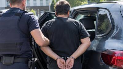 Hausleiten: 40-Jähriger nach Autokauf-Betrug festgenommen