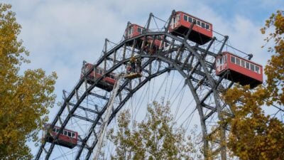 Hochschaubahn im Wiener Prater vorläufig gesperrt