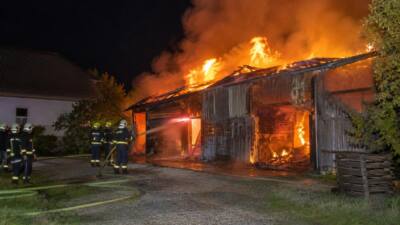 Rund 70 Einsatzkräfte löschen Brand in Hof am Leithaberge