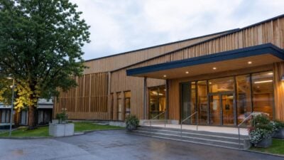 Holz- und Kulturarena in Arriach eröffnet