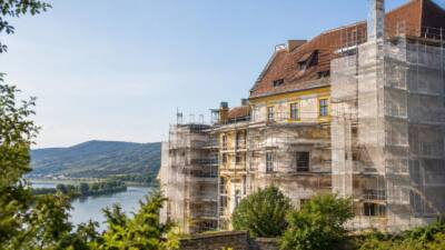 Land fördert Denkmalpflege bei Schloss Mautern mit 600.000 Euro