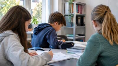Lerntreff in Graz unterstützt Schüler:innen bei Hausaufgaben