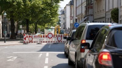 Makartplatz: Bauarbeiten beginnen, Zufahrt gesperrt