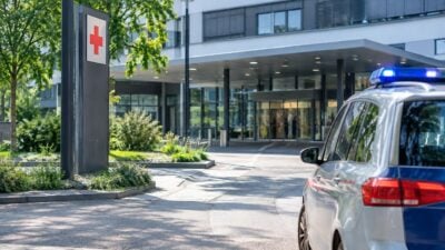 Messerstich in der Argentinierstraße: 26-Jähriger schwer verletzt