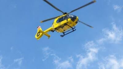 Motorradfahrer stürzt bei Preitenegg in Straßengraben