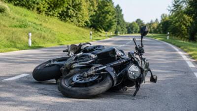 Motorradfahrer stürzt in Kleinzell nach mutmaßlicher Vollbremsung wegen Reh