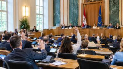 Naturschutzbericht 2025 erhält Zustimmung im Wiener Landtag