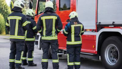 Pkw-Alarm bei Tankstelle B17 entpuppt sich als Motorschaden