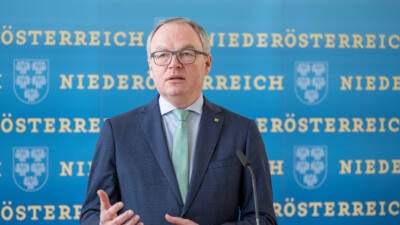 Bundesregierung kündigt Spritpreisbremse von mehr als zwölf Cent pro Liter an