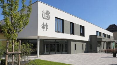 St. Pantaleon-Erla eröffnet Multivereinshaus
