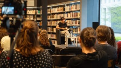 Stadtbibliothek Innsbruck lädt zu kostenlosen Terminen
