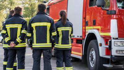 Täuschungsalarm löst Feuerwehreinsatz in einem Hotel im Alpendorf aus