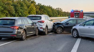 Unfall mit vier Pkw auf der A1 bei Kilometer 109 im Bezirk Amstetten