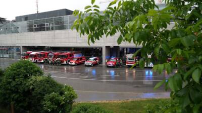 Elf Feuerwehren üben in Amras, Pradl, Reichenau und Rossau