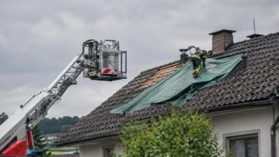 Unwetter beschädigt Gebäude in Kematen an der Krems