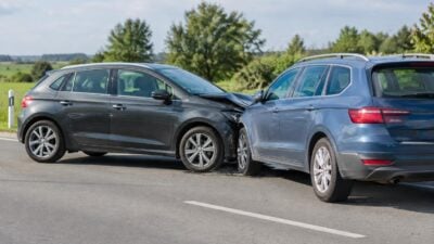 Verkehrsunfall mit zwei Pkw in Angern