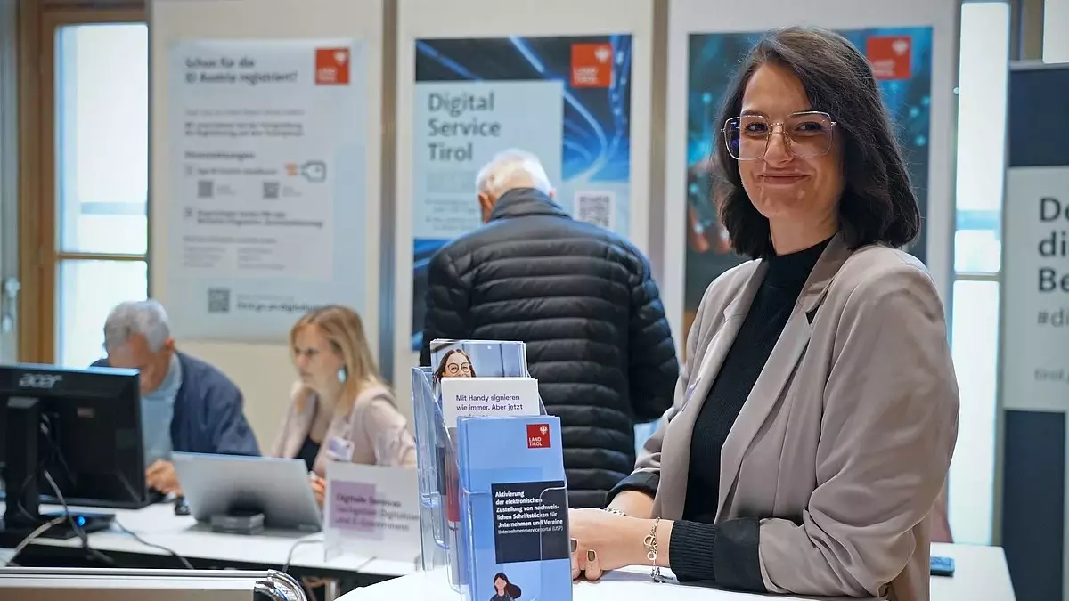 Herbstmesse in Innsbruck bietet Pass- und Führerscheinservice
