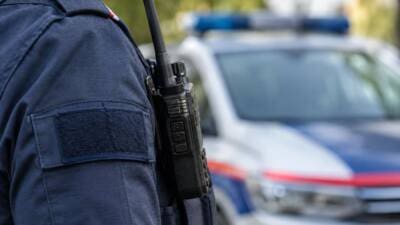 Einbrecher rauben Schusswaffe in Wien-Liesing