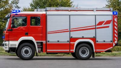 Feuerwehr Mödling hilft nach Lkw-Unfall auf Südautobahn