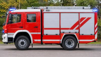 Feuerwehr Schladming rückt wegen Schwan in der Oberen Klaus aus
