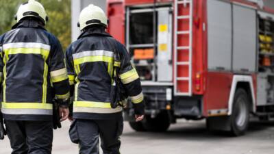 FF Tulln-Stadt löscht Fahrzeugbrand auf der B19