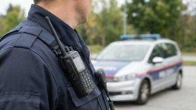 Fußgängerin wird bei Parkplatzunfall in Perg verletzt