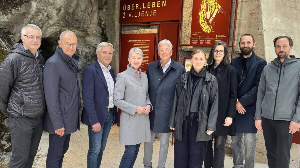 Dauerausstellung „ÜBER.LEBEN“ öffnet im Museumstollen in Klagenfurt