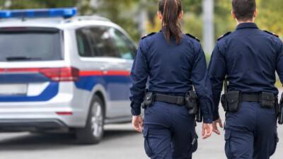 Pkw stoßen in Kirchbichl frontal zusammen, 75-Jähriger verletzt