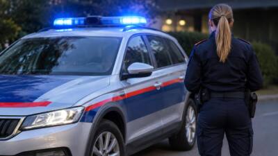 Pkw überschlägt sich auf der B 85 bei Ferlach