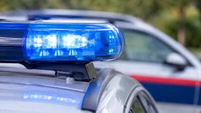 Polizei nimmt sechs Tatverdächtige bei Zugriff in Szenelokal fest