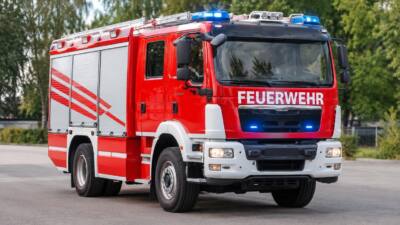 Schotter auf der L 4010 bringt Motorradlenker in Gaaden zu Sturz