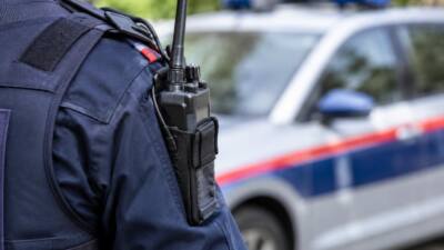 Unbekannter stiehlt Elektrowerkzeuge aus Baustellencontainern in Zirl